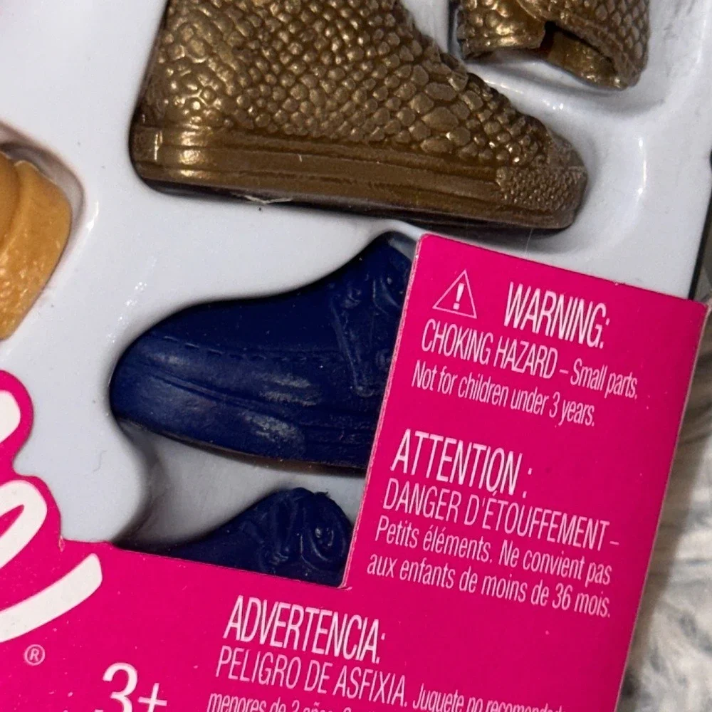 Barbie Doll Accessories 4 Pack Flat Shoes Red Bronze Tan Navy GJN53 GHW73 NEW